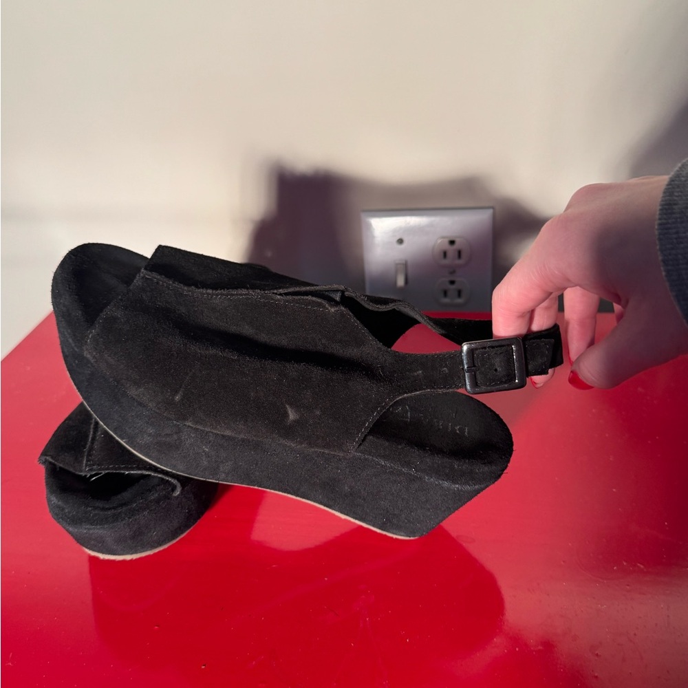 Black Platform Sandals